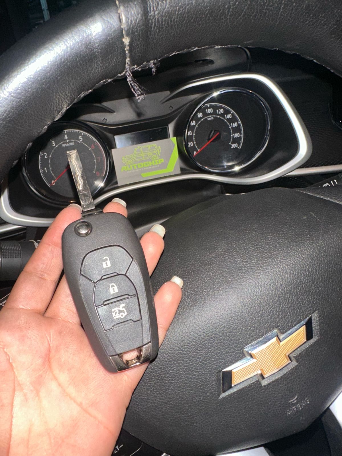Chevrolet Tracker Turbo - Pérdida total de llaves - AUTOCHIP Bogotá