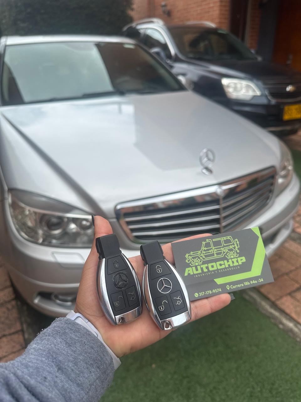 Mercedes - Proceso de copia de llave - AUTOCHIP Bogotá