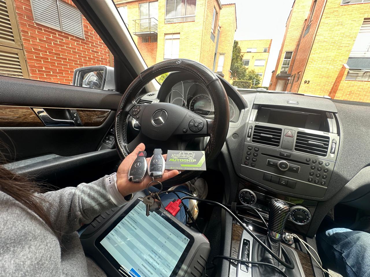 Mercedes - Copia de llave con chip - AUTOCHIP Bogotá